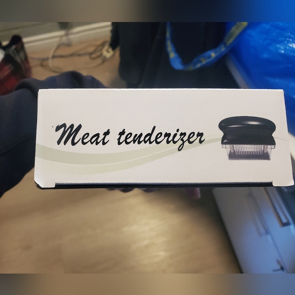 Meat Tenderizer Chef Grade Tool - Picture 2 of 3